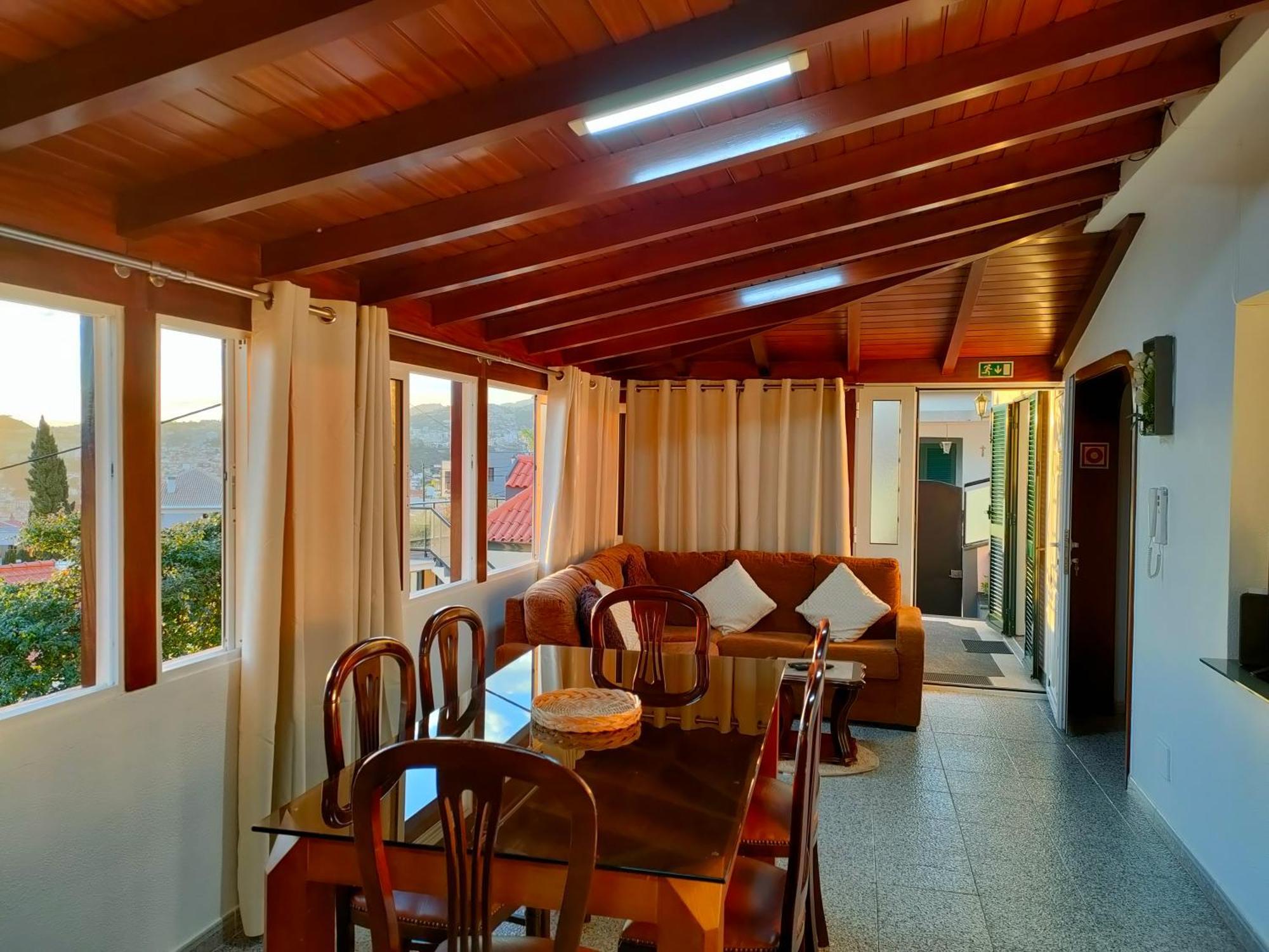 Rochinha House *
